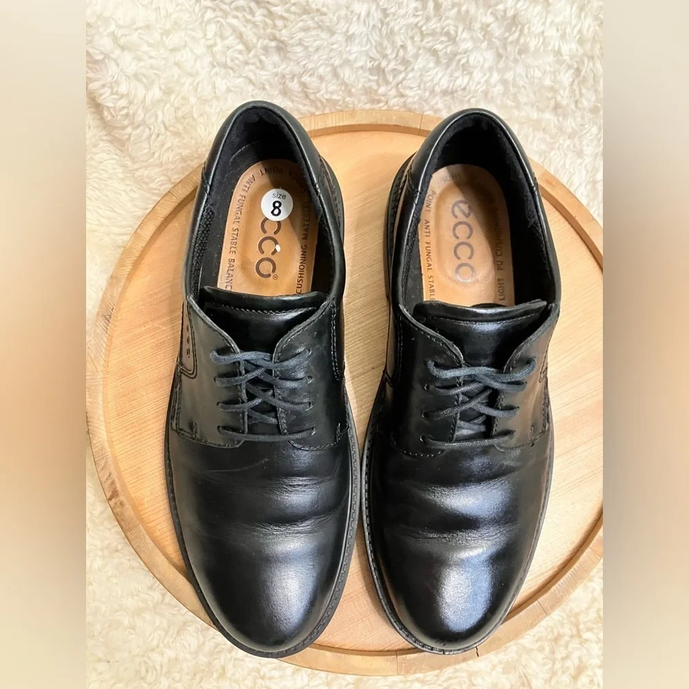 Ecco Black Leather Lace Up Dress Business Casual Oxfords US 7.5 / EU 41
